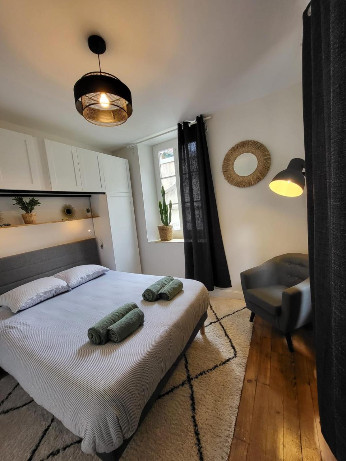 Appartement Le Patio - Calme - Hyper Centre *